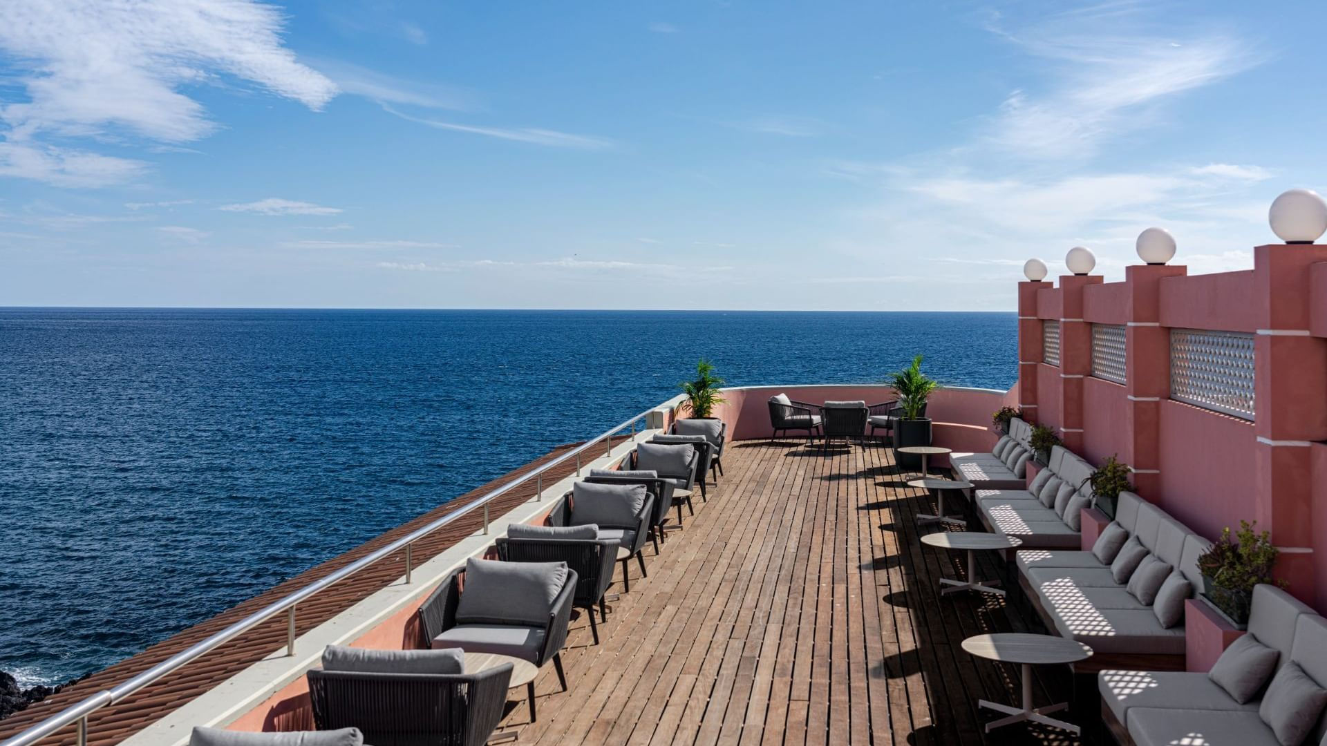 Terraço - Hotel Terceira Mar