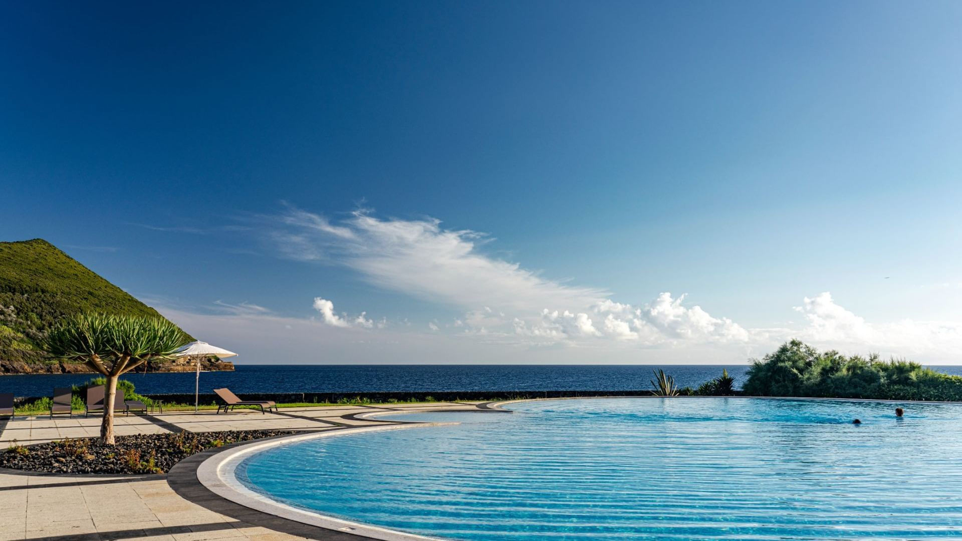 Piscina Exterior - Hotel Terceira Mar