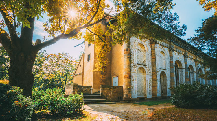 Jardim Real, Praga
