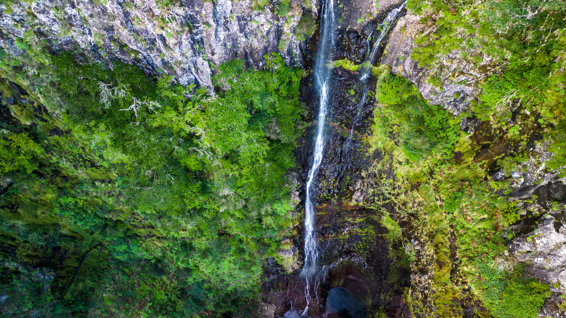 Levada das 25 Cascatas