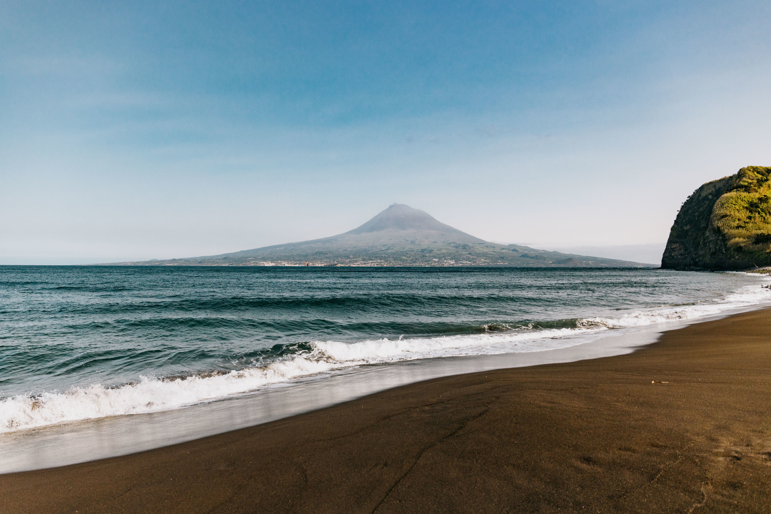 Almoxarife Beach, Faial