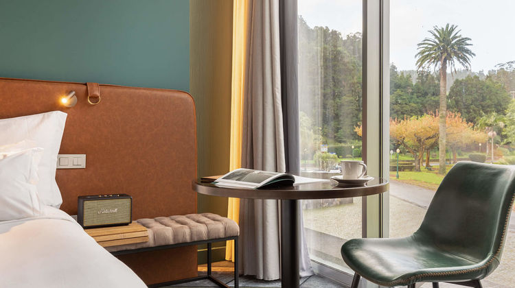 Modern comfort at Octant Furnas