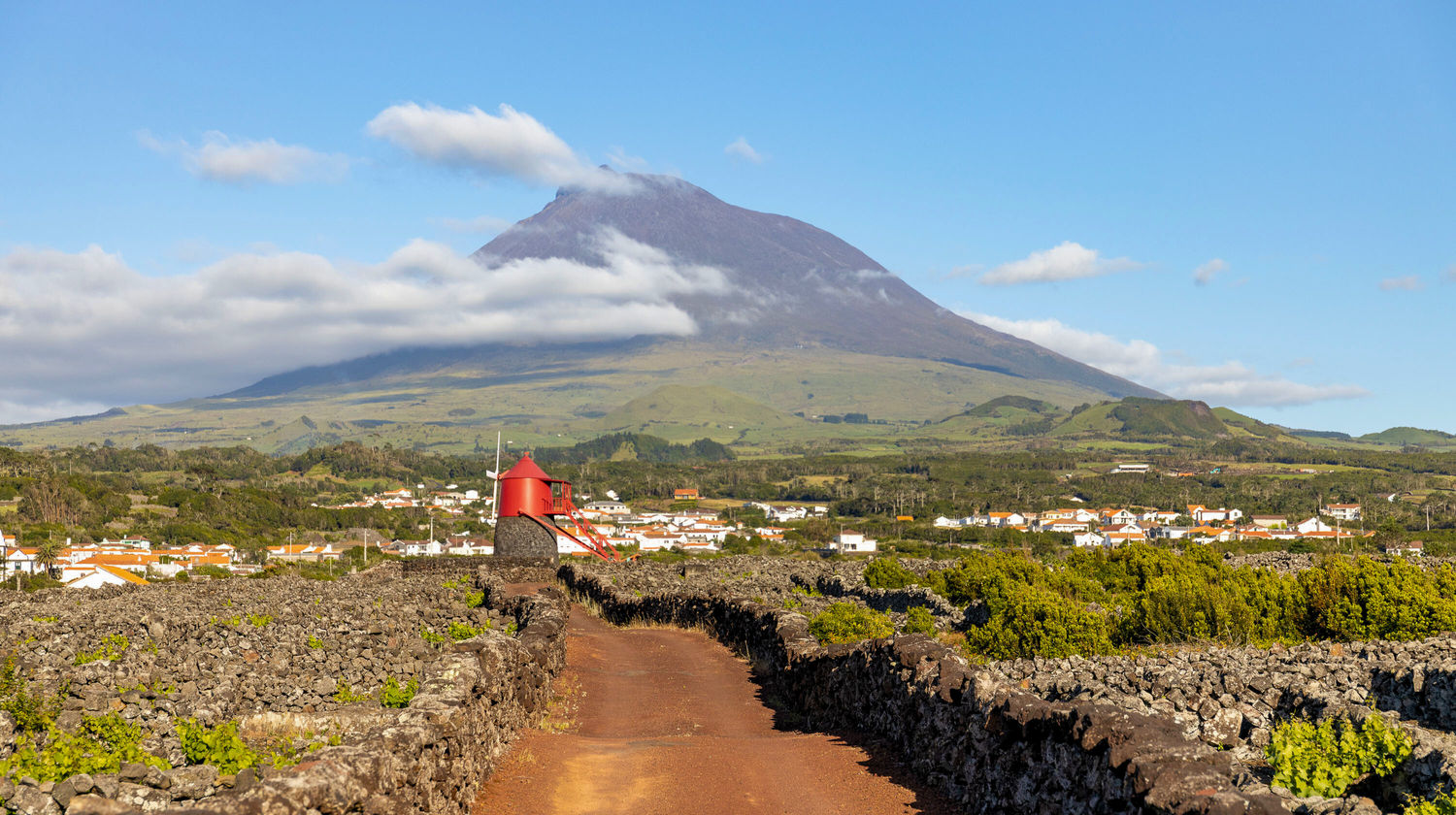 Boat Trip to Pico Island