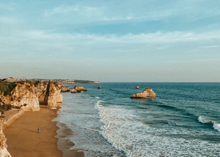 Discover Algarve: Guided Adventure 