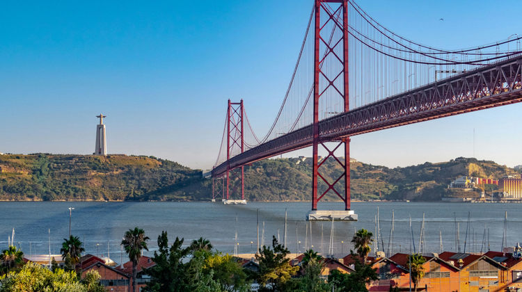 25 de Abril Bridge, Lisbon