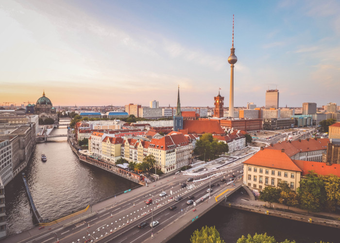 The Grand Tour of Germany: 14-Nights Adventure