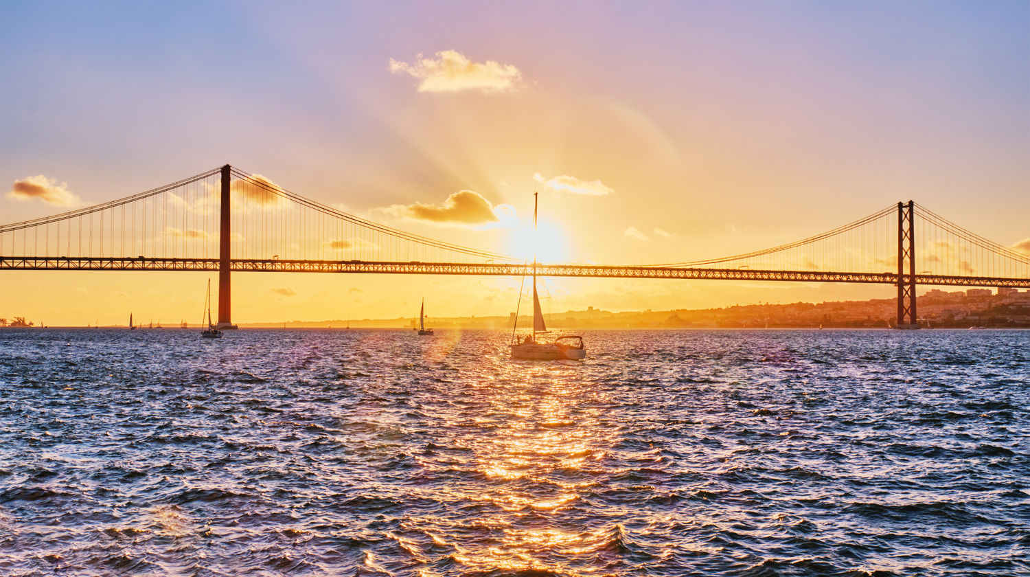 Sailing the Tejo in Your Lisbon Full Experience