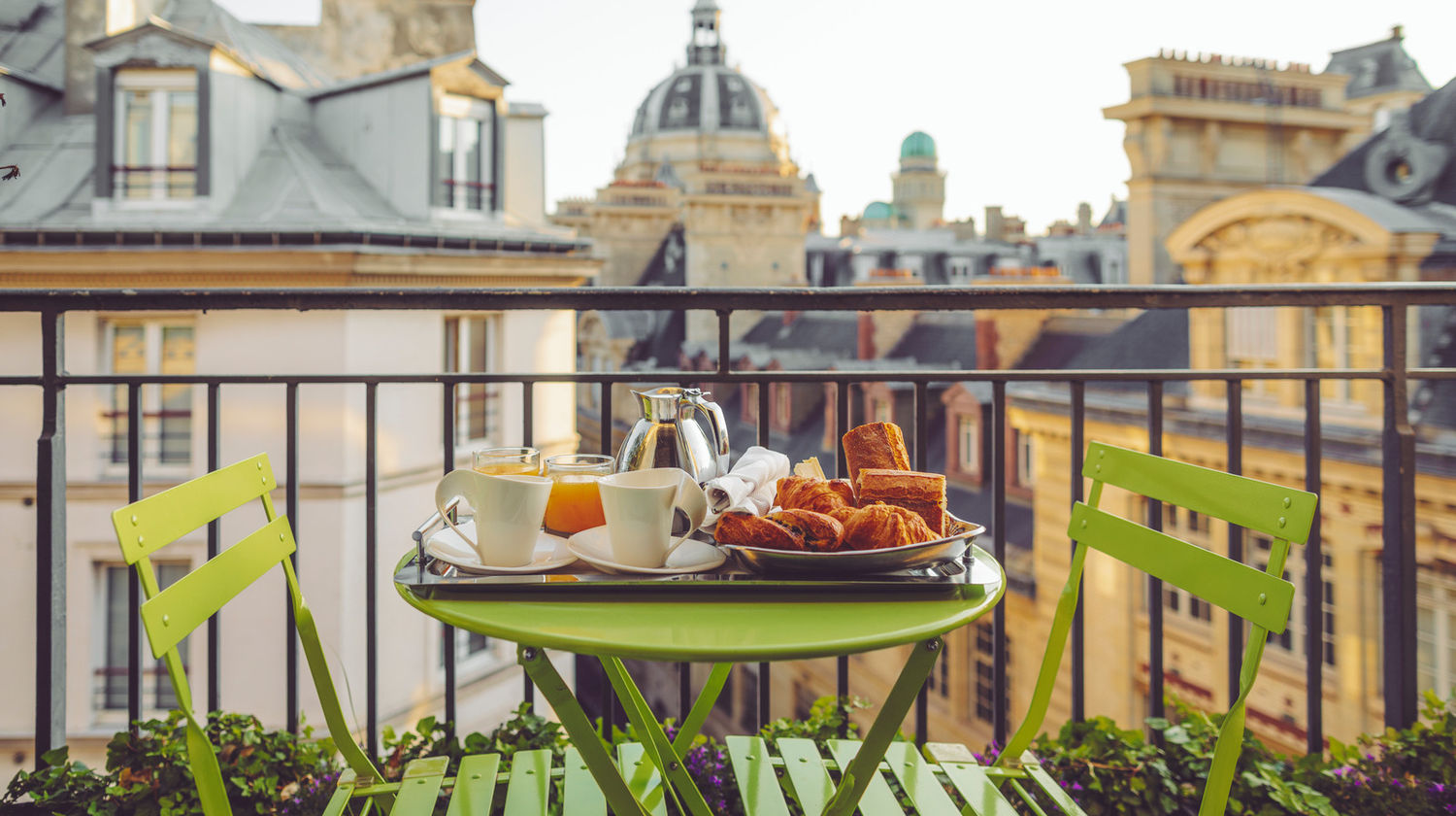 Breakfast in Paris