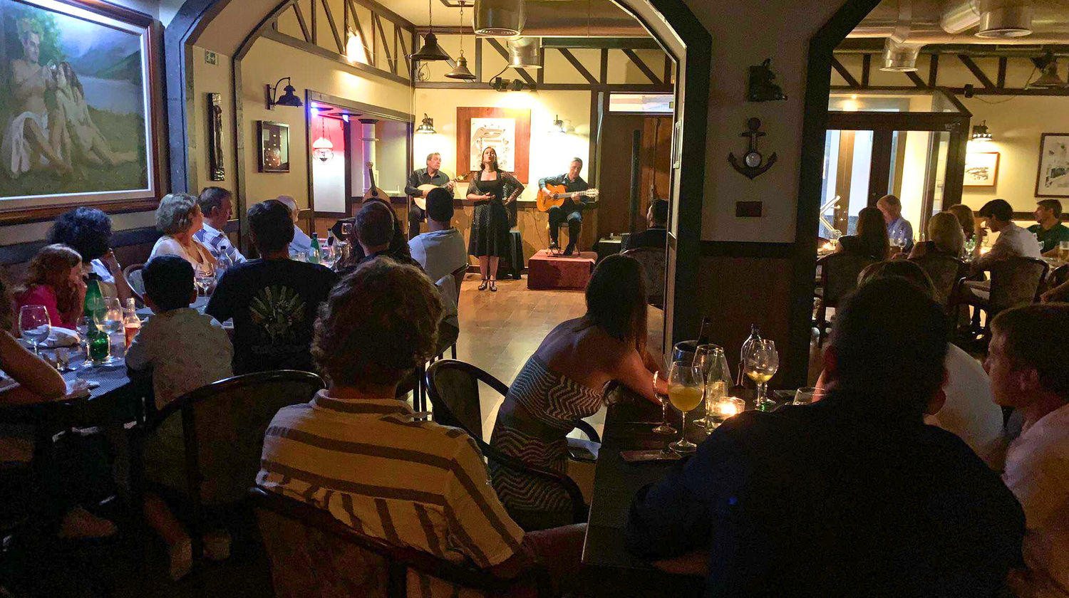 <b>Dinner with Fado Show (Included)</b>