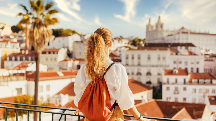 Portas do Sol Viewpoint, Lisbon
