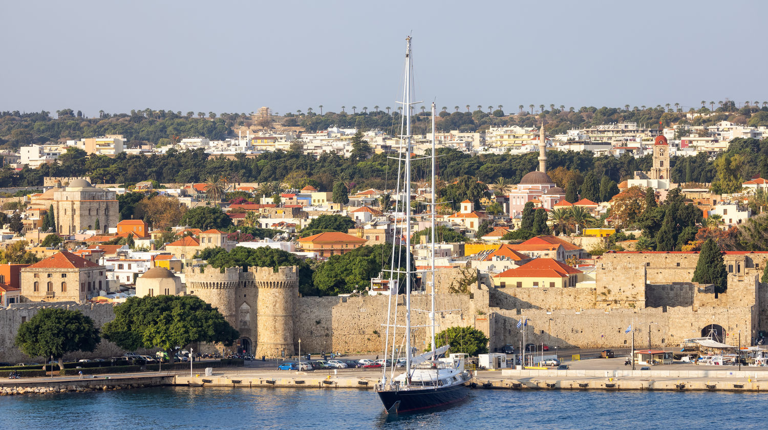 <b>Welcome to Rhodes!</b>