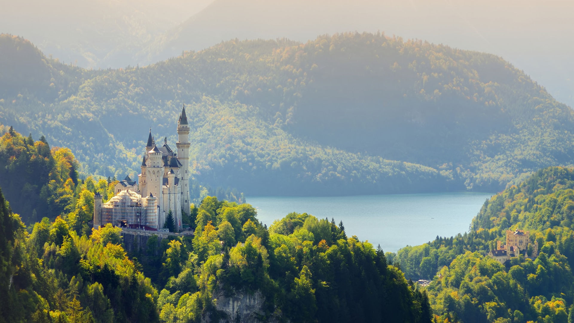 Neuschwanstein Castle (6-min drive from Fussen)