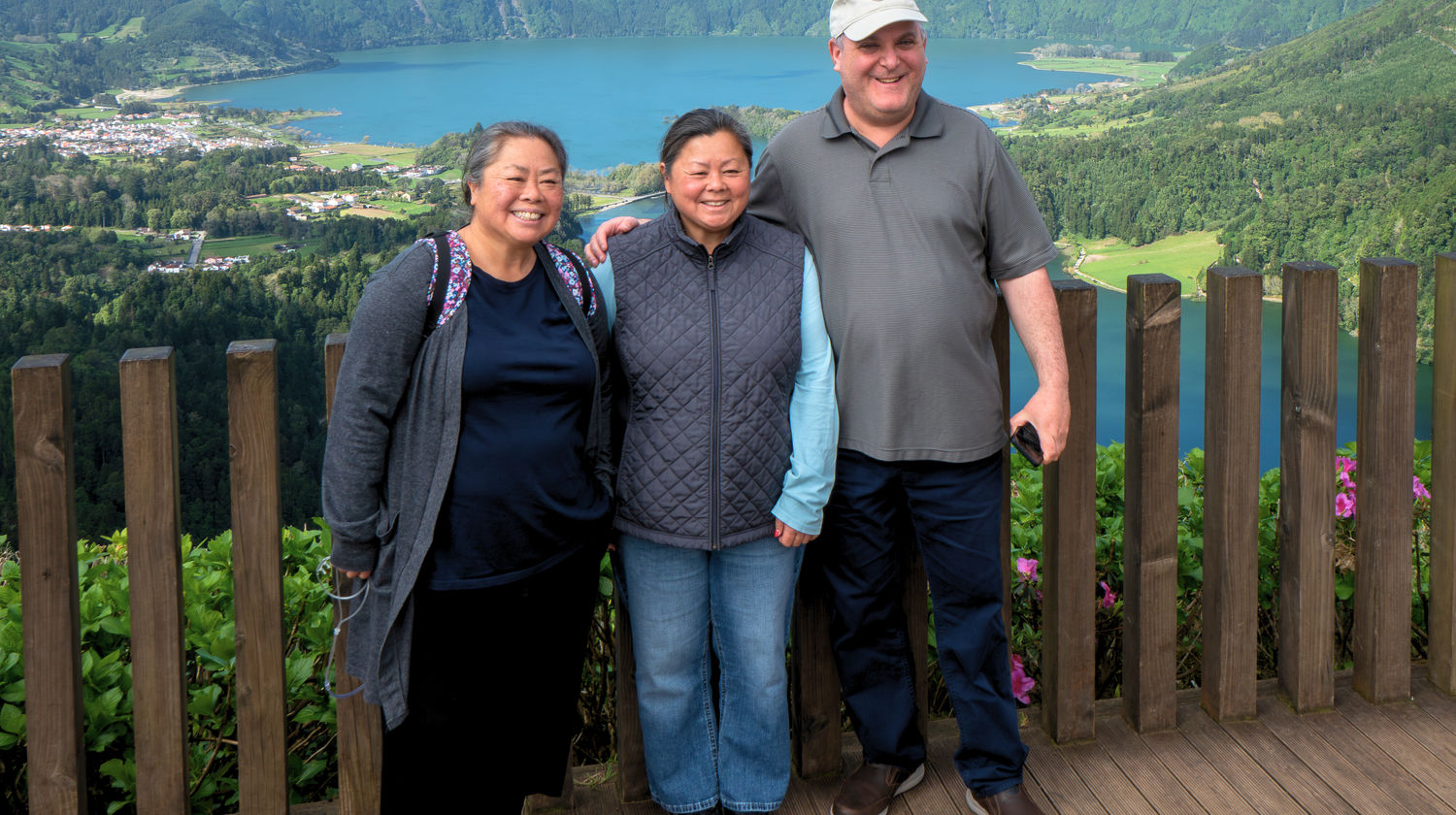 <b>Thursday: Sete Cidades & Sunset Picnic Tour (Included)</b>