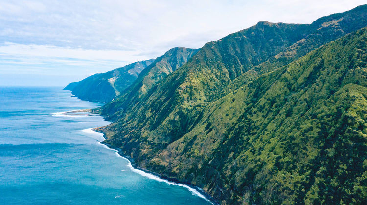 The Triangle Islands: Fly & Drive The Triangle Islands: Fly & Drive