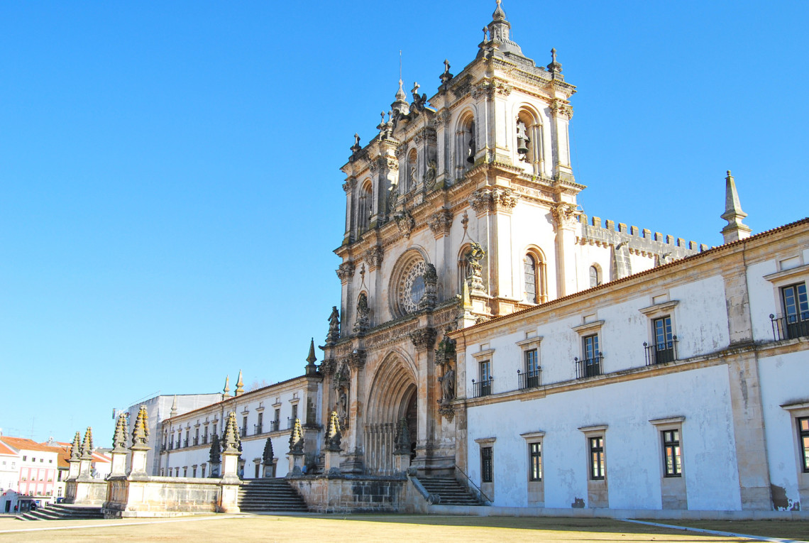 Alcobaça Monastery in Lisbon, Portugal monastery-alcobaça-portugal-architeture-lisbon-travel-trip-art-monument-building