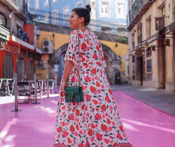 rua-cor-de-rosa-em-lisboa-centro-portugal