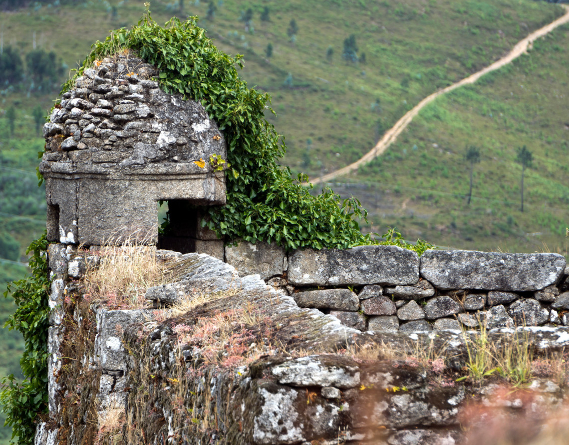 Castelo da Peroxa, Parque Nacional Peneda Gerês castelo-da-peroxa-parque-nacional-peneda-gerês-lisboa-portugal-ecoturismo