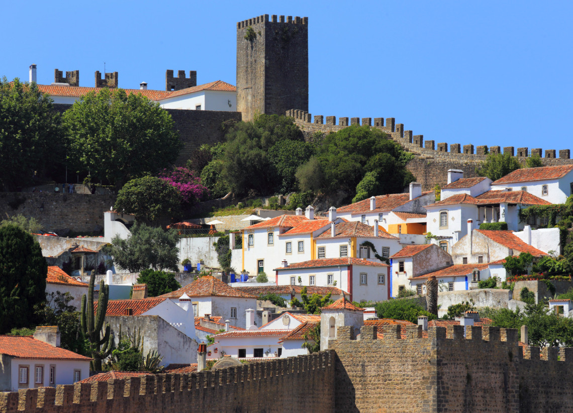 castelo-óbidos-muralha-lisboa-portugal