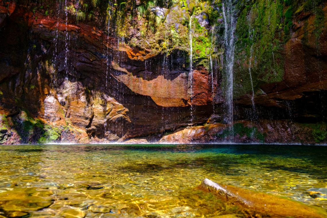 25 Fontes Waterfalls 