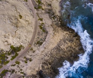 paisagem-natural-da-ilha-do-porto-santo-portugal-arquipelago-da-madeira