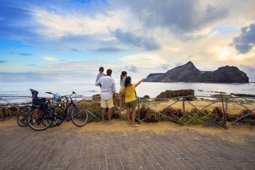 porto-santo-viewpoint-ocean-seaview-family