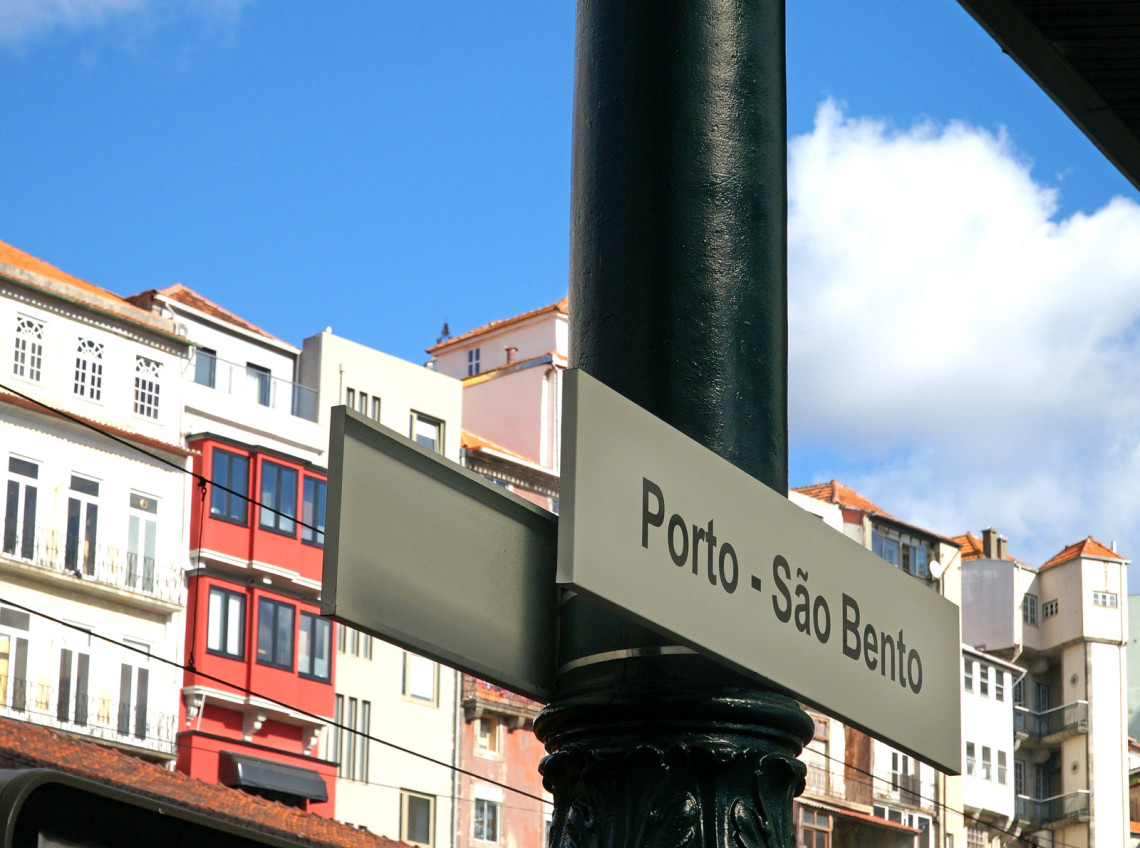 Explore The São Bento Train Station in Porto, Portugal oporto-porto-portugal-city-train-station-bento-são-directions-signals