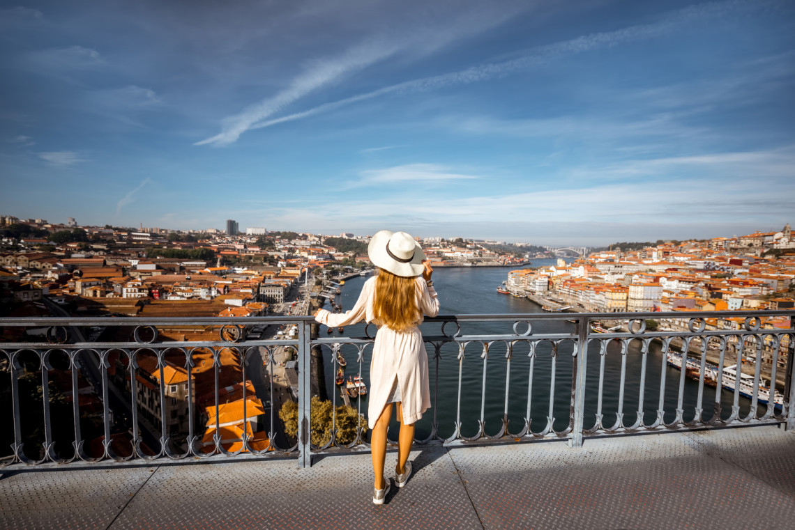 is november a good time to visit porto portugal