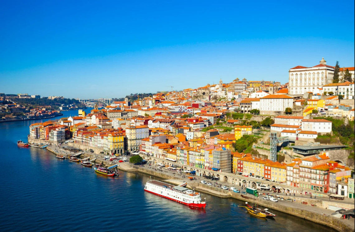 Must-See Sights & Best Viewpoints In Porto