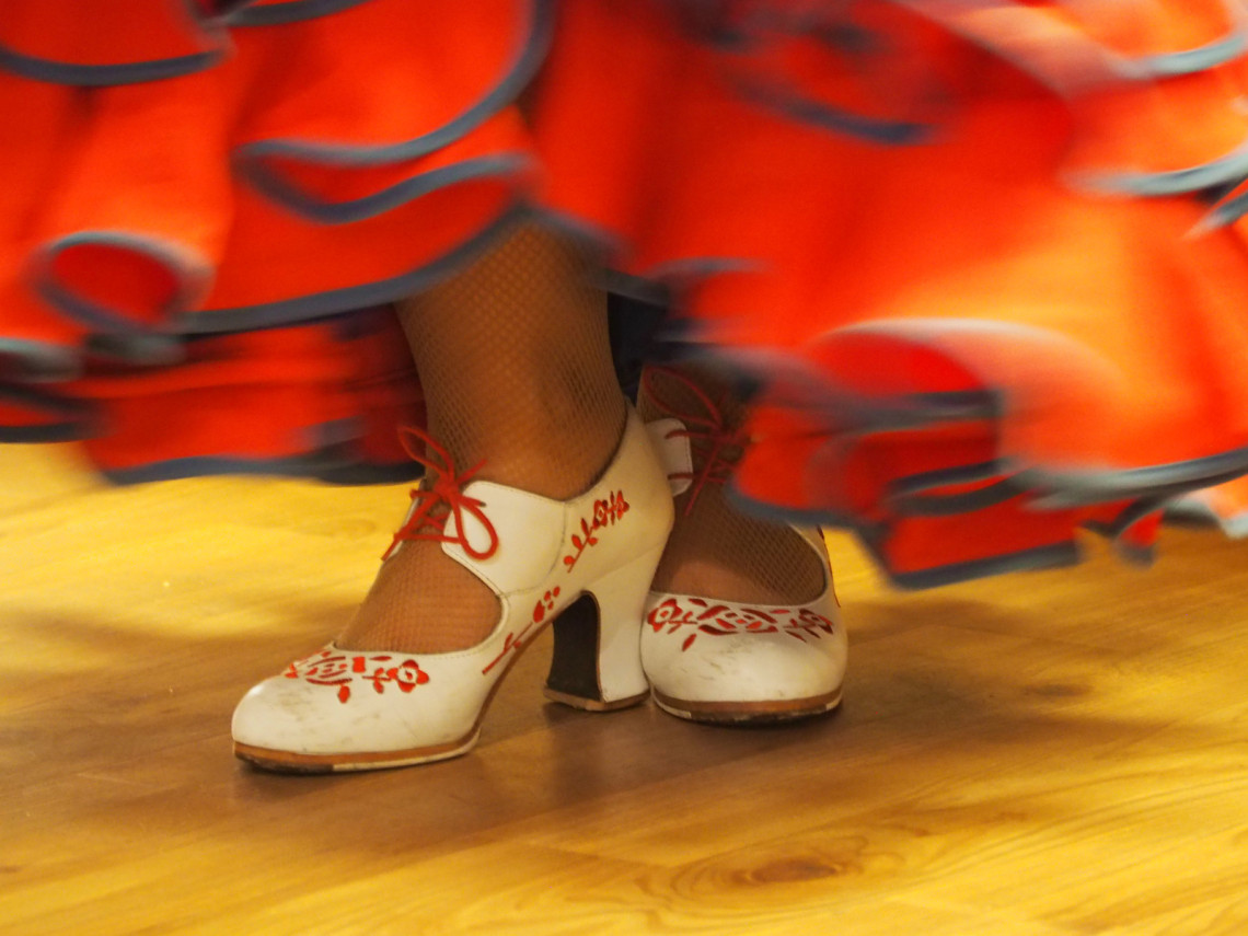 Flamenco Dancing, Spain flamenco-dancing-spain-show-dancer