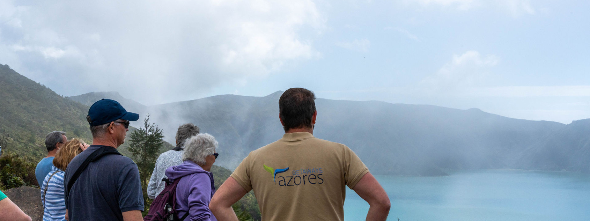 Guided Group Tour at Lagoa do Fogo with Azores Getaways on São Miguel Island Group tour with Azores Getaways guide overlooking Lagoa do Fogo on São Miguel Island, Azores