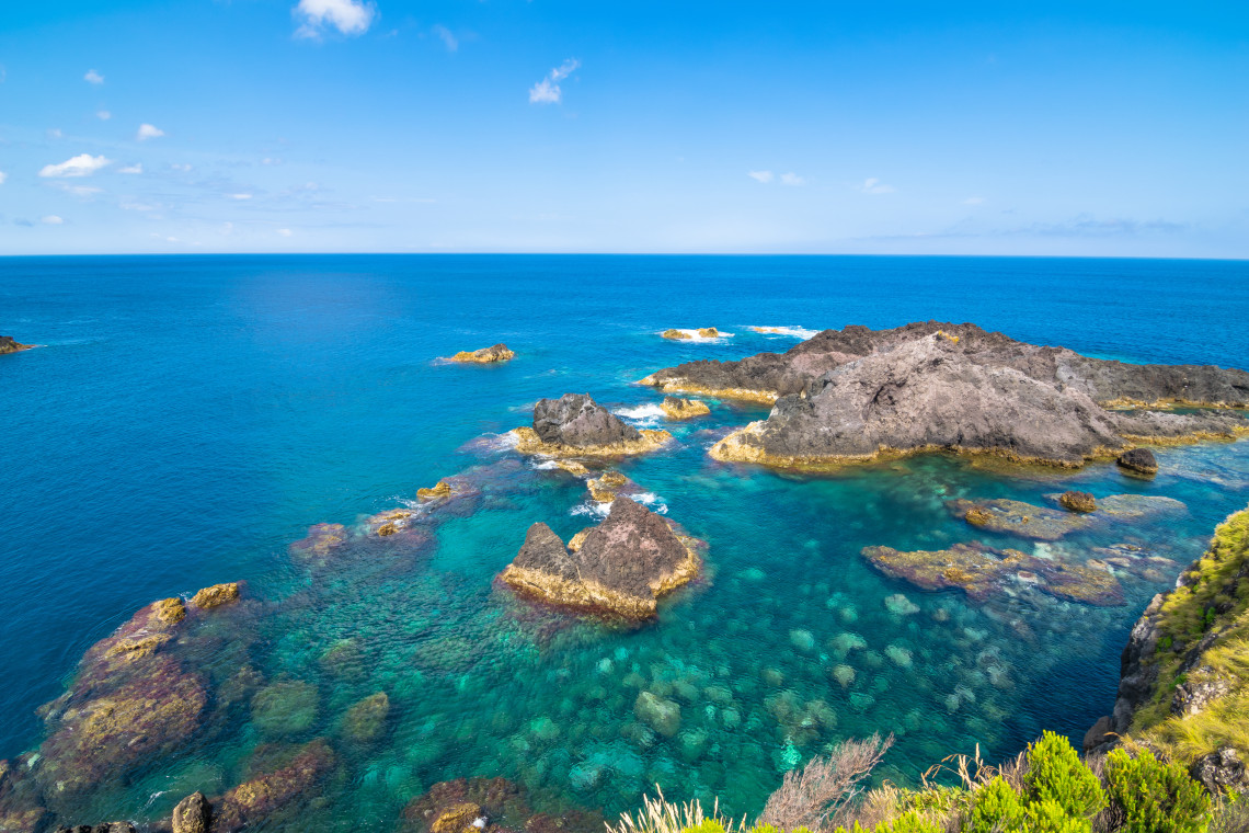 natural-swimming-pools-of-santa-cruz-flores-island-azores-islands-archipelago