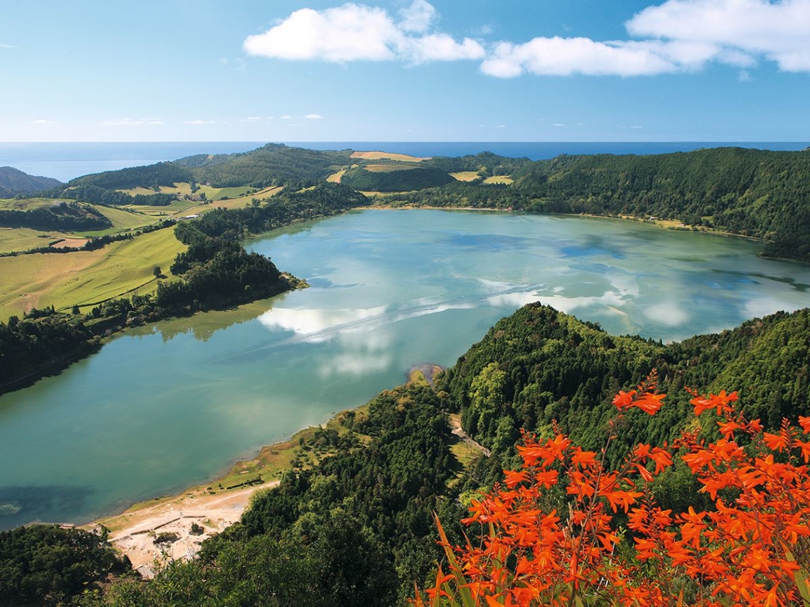 Tudo Sobre O Vale Das Furnas Os Açores