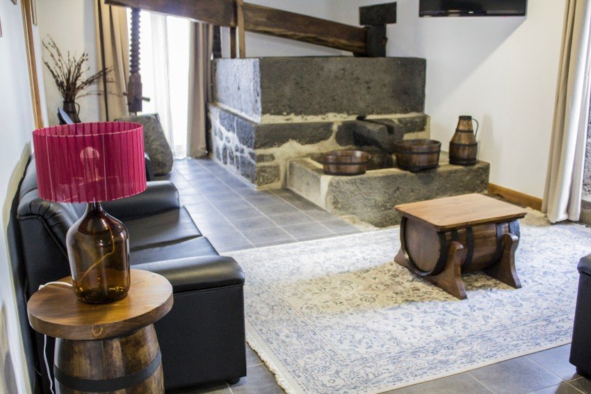 Casa Lagar da Pedra is a local accommodation in Graciosa Island, Azores