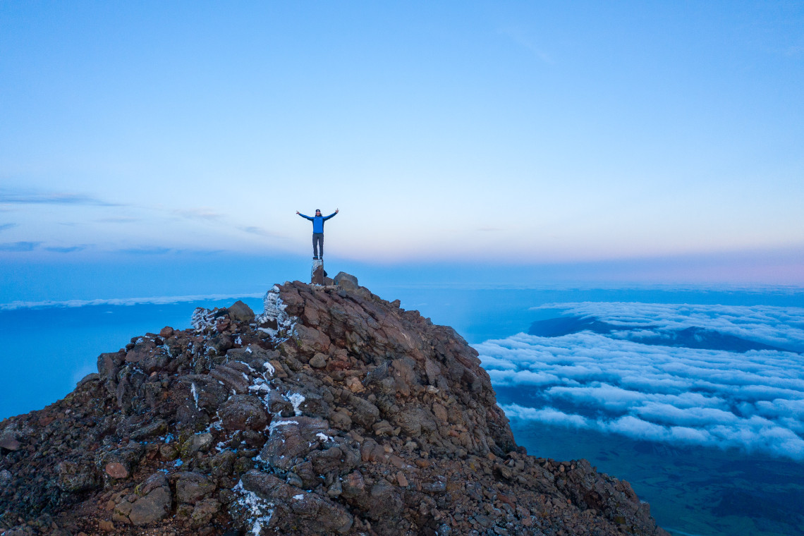 Piquinho no Topo da Montanha do Pico, Açores