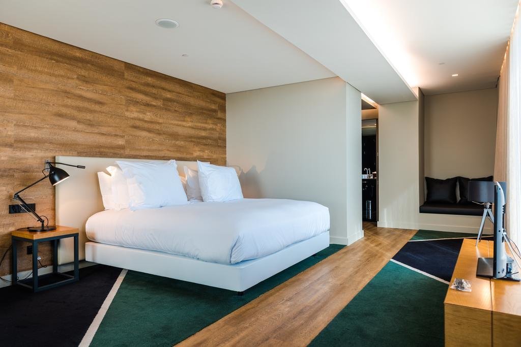 Azor Hotel in São Miguel Island, Azores A chic, vibrant and cosmopolitan hotel with a strong connection to the sea and nature. First opened in May 2016, the Azor Hotel features 123 spectacular sea view rooms, the