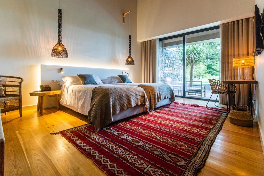 Sensi Nature & SPA in São Miguel, Island, Azores Sensi Nature & Spa is a new hotel located in the outskirts of Ponta Delgada.