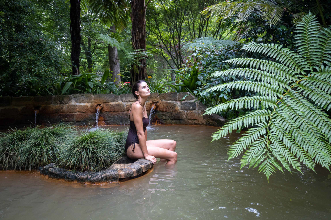 furnas-terra-nostra-park-hot-springs-são-miguel-island-azores-natural-pool-thermal