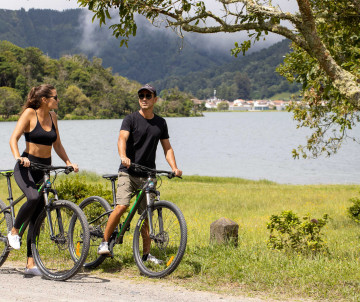 Passeios de Bicicleta nos Açores Passeios de Bicicleta nos Açores