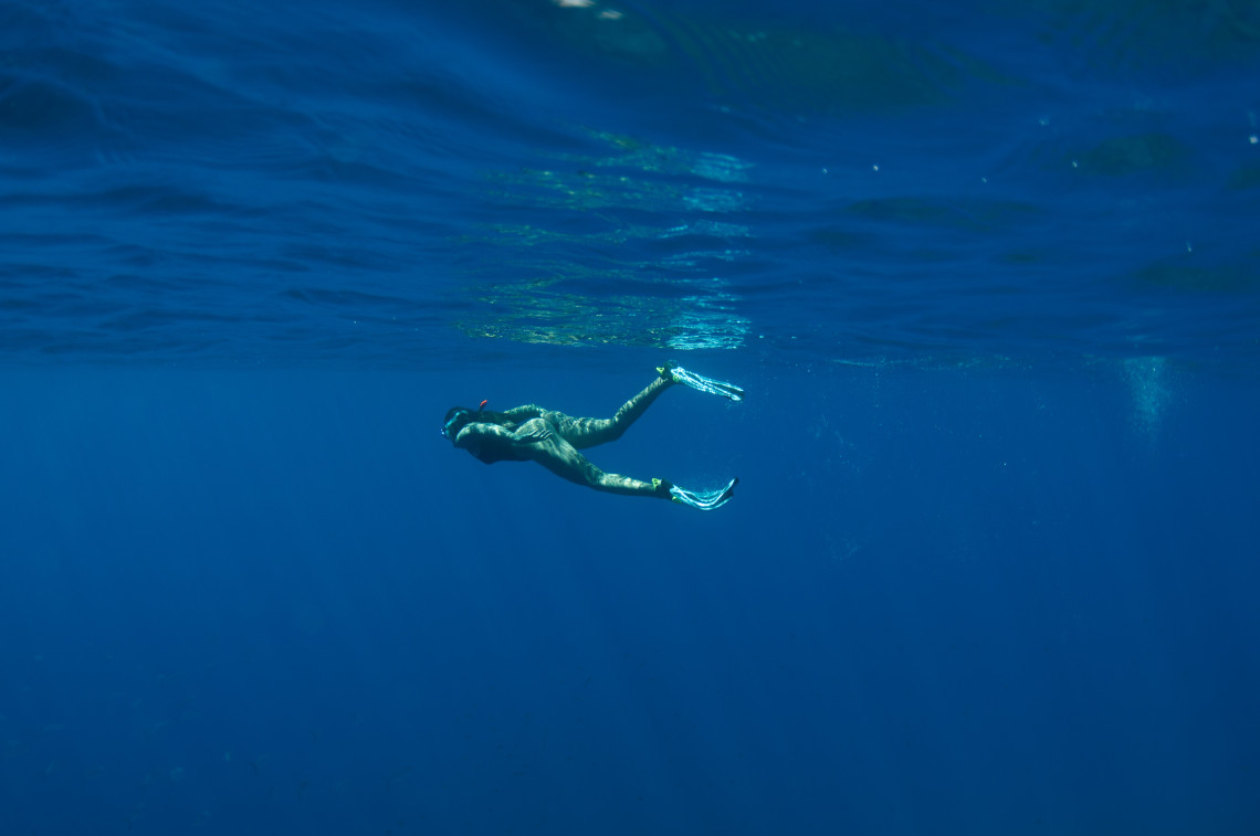 dive-snorkeling-santa-maria-island-azores-islands-archipelago-ocean-tourism-explore