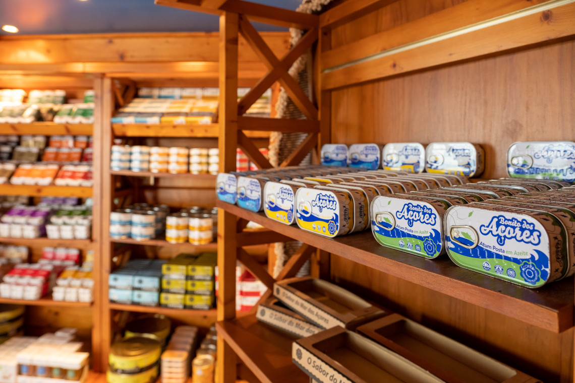 santa-catarina-sant-tuna-natural-fish-seafood-s&atilde;o-jorge-island-islands-azores-archipelago