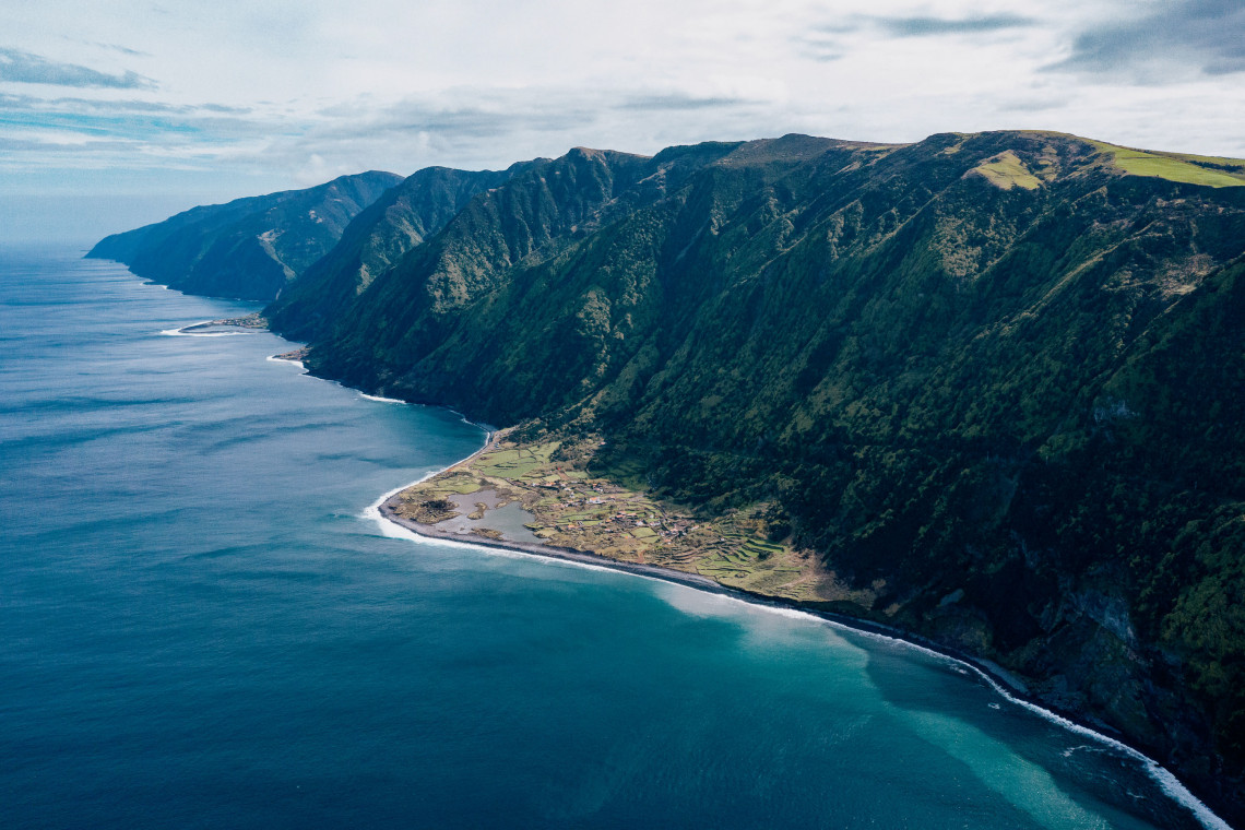 Fajã dos Vimes and Fajã da Caldeira do Santo Cristo, São Jorge Island, the Azores, Portugal. fajã-dos-vimes-and-fajas-da-caldeira-do-santo-cristo-São-Jorge-Island-the-Azores-Portugal.