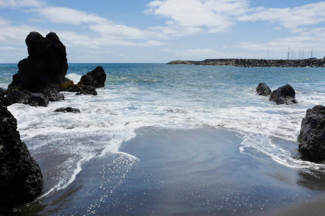 Vinha D'Areia Beach in Vila Franca do Campo in São Miguel Island, Azores Vinha D'Areia Beach in Vila Franca do Campo in São Miguel Island, Azores