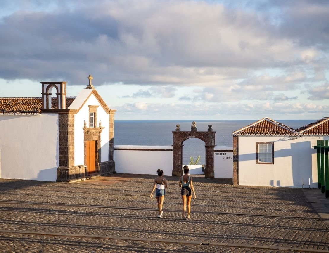 Santa Maria (Azores): a guide to visit the island [with map] on