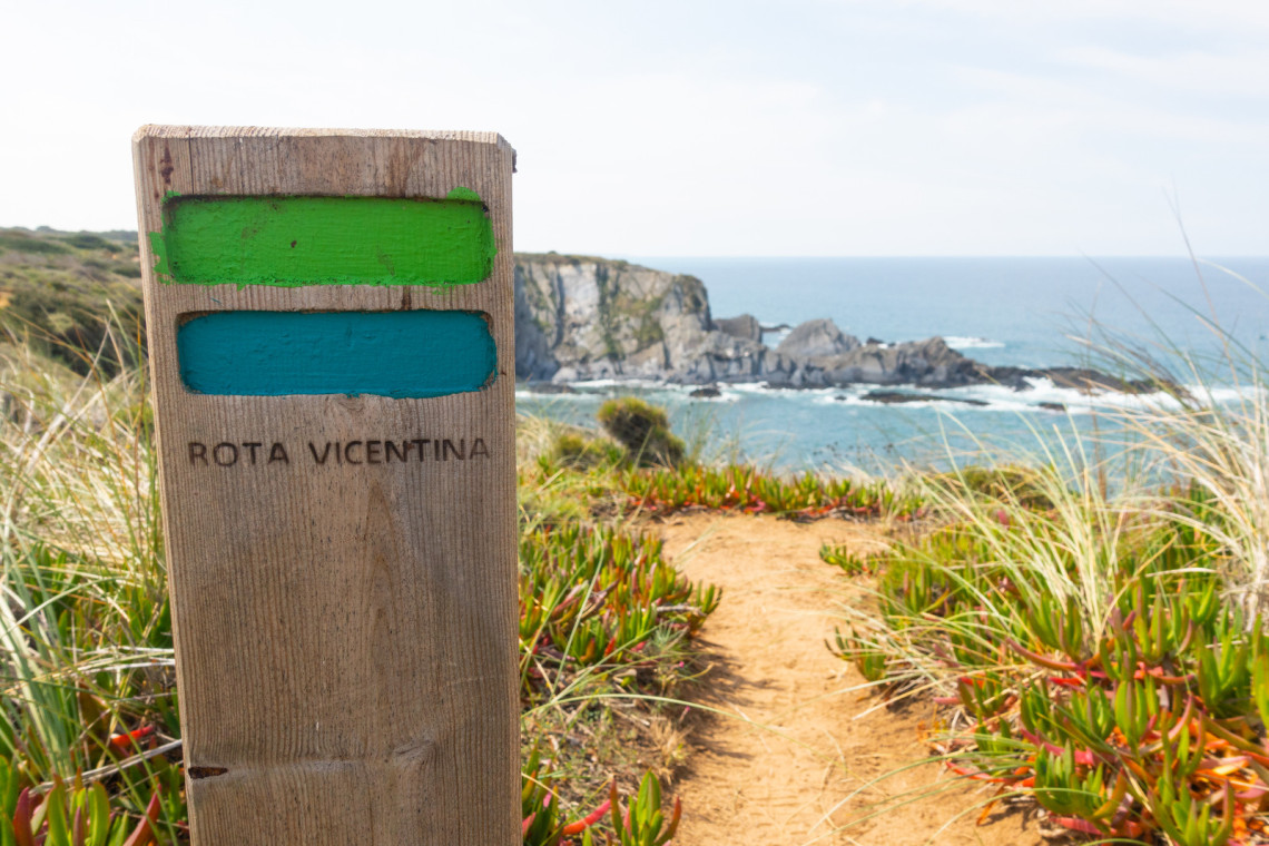 rota-vicentina-sagres-city-in-algarve-portugal-cliff-ocean-trail-hiking