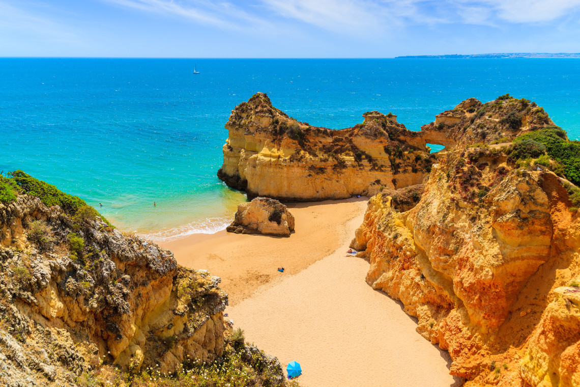 What Are The Best 10 Beaches in The Algarve, Portugal