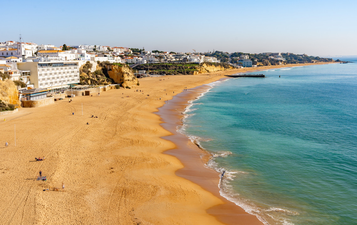 What To Do In The Algarve Region of Portugal