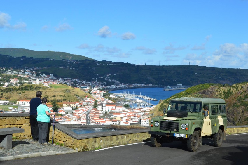 Passeio de Carrinha: Faial - Dia Inteiro