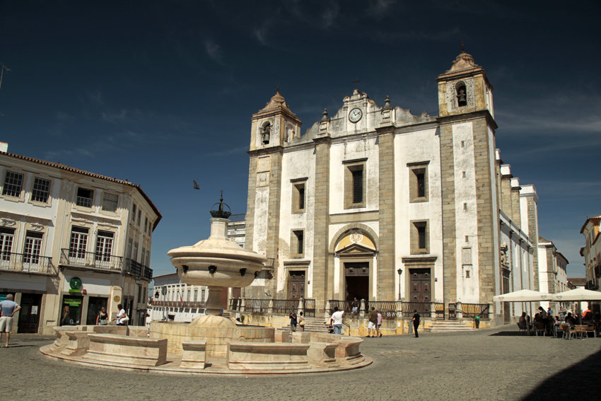 Sightseeing Tours: Full Day Évora 