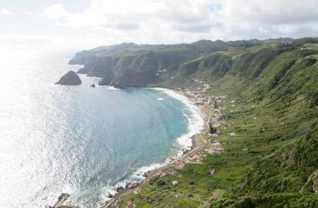 Passeio Pedestre: Trilho Entre a Serra e o Mar - Meio Dia