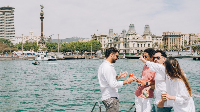 Sightseeing: Barcelona from the Land, the Sea and the Sky